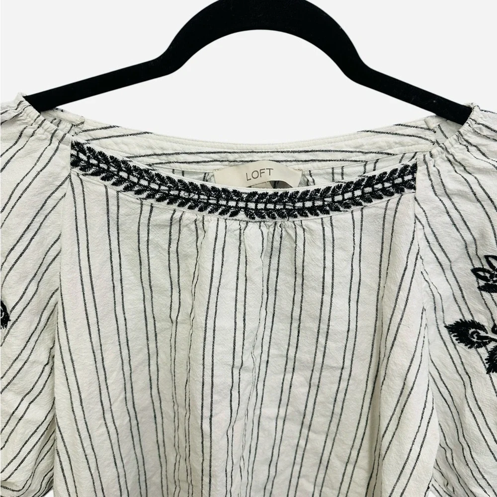 LOFT linen/cotton black white striped embroidered puff sleeve blouse Size S